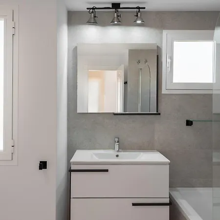 Apartment Stylish 2-bedroom Penthouse In Naranjos De *